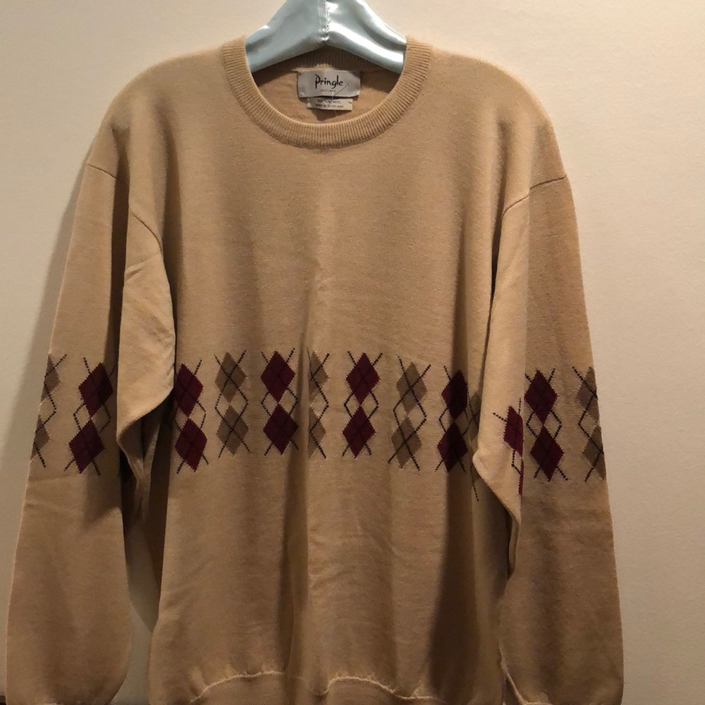 Men’s wool sweater by Pringle of Scotland